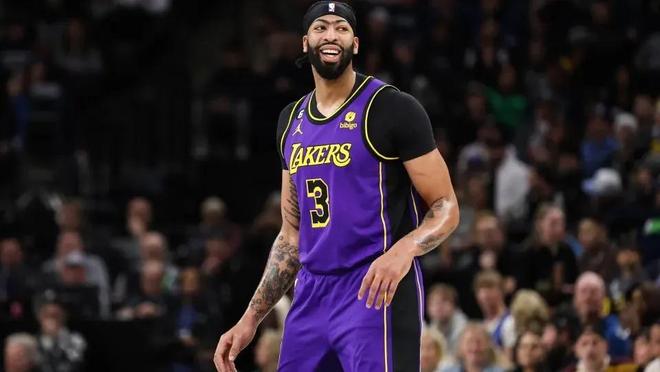 唐钱婷在接 唐钱婷在接