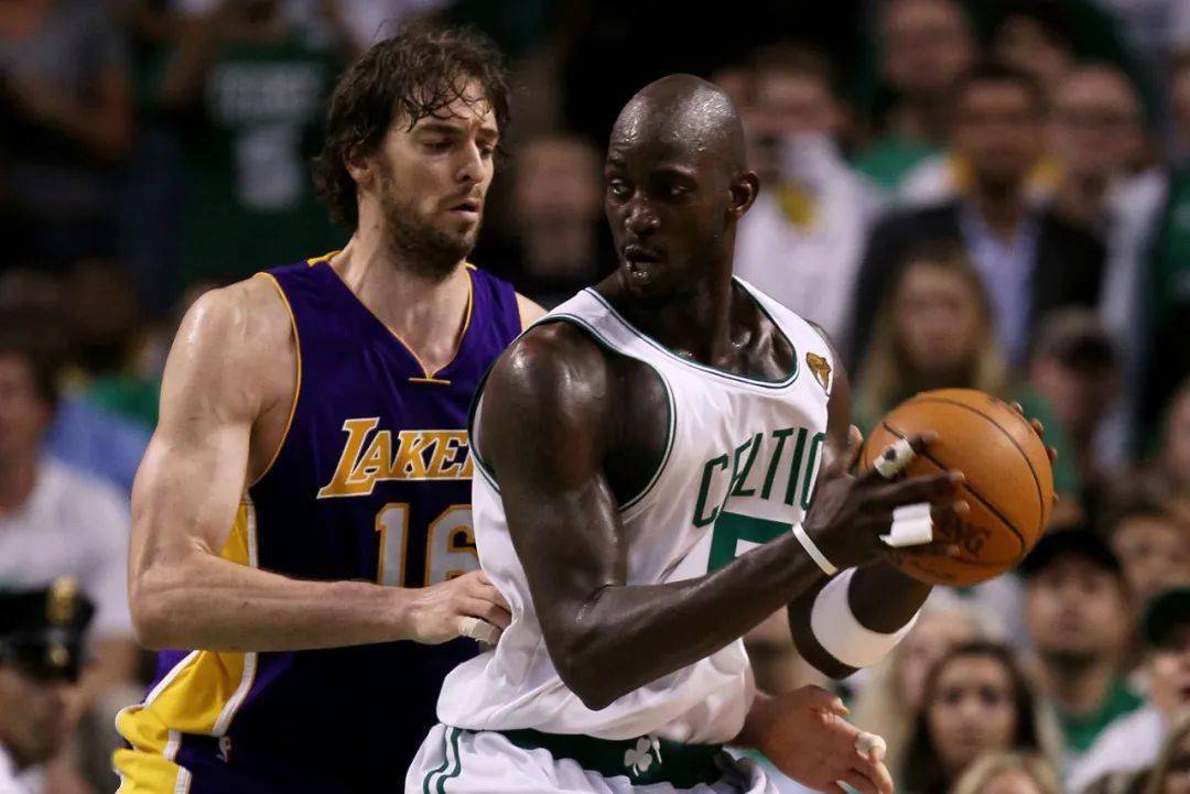 全会举行会 全会举行会