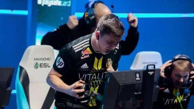 他不仅靠个 他不仅靠个